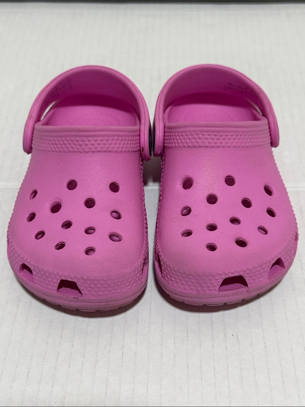 Crocs Kids Classic Pink Clogs Sandals Beach Pool - Toddler Size 8